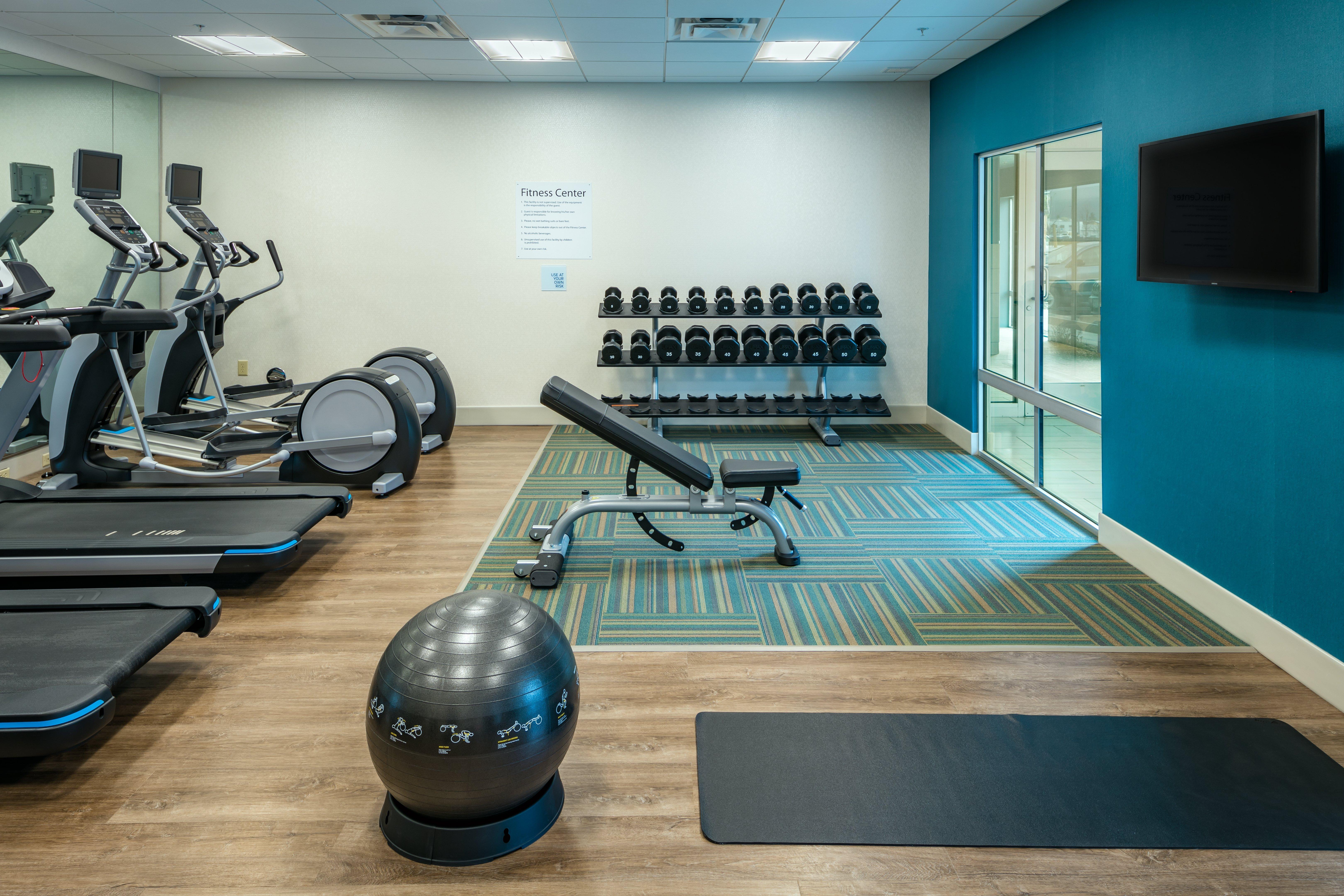 Holiday Inn Express & Suites - Medford By Ihg Экстерьер фото